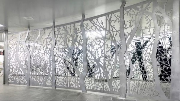 激光切割不銹鋼屏風簡直美翻了！
